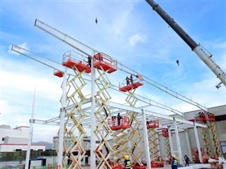 剪叉式高空作業平臺